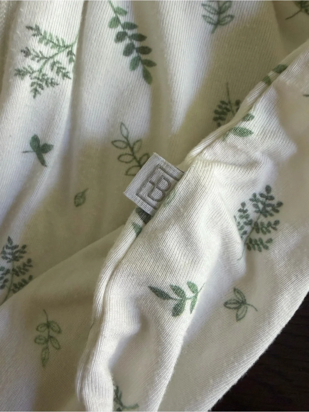 Elegant Baby Bamboo Leaf Print Baby Jumpsuit (0-3M)